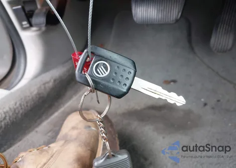 2005 Mercury Grand Marquis Ls z USA, uszkodzony, nr VIN 2MEFM75W55X623240